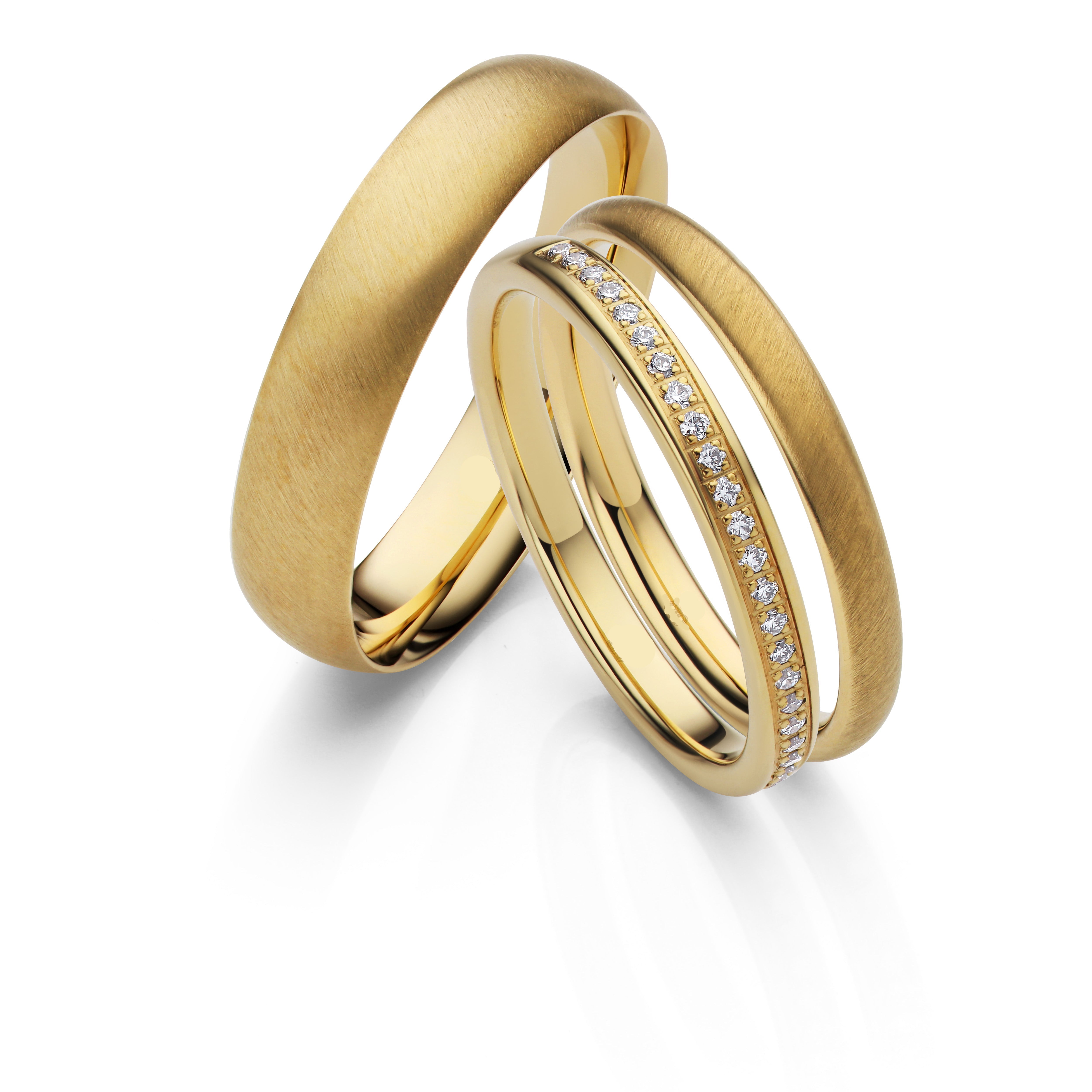 Slim 18K Yellow Gold Wedding Ring Pair