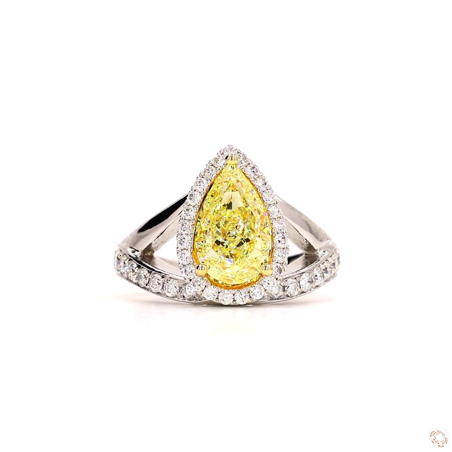 Light Yellow Pear Cut Diamond Engagement Ring