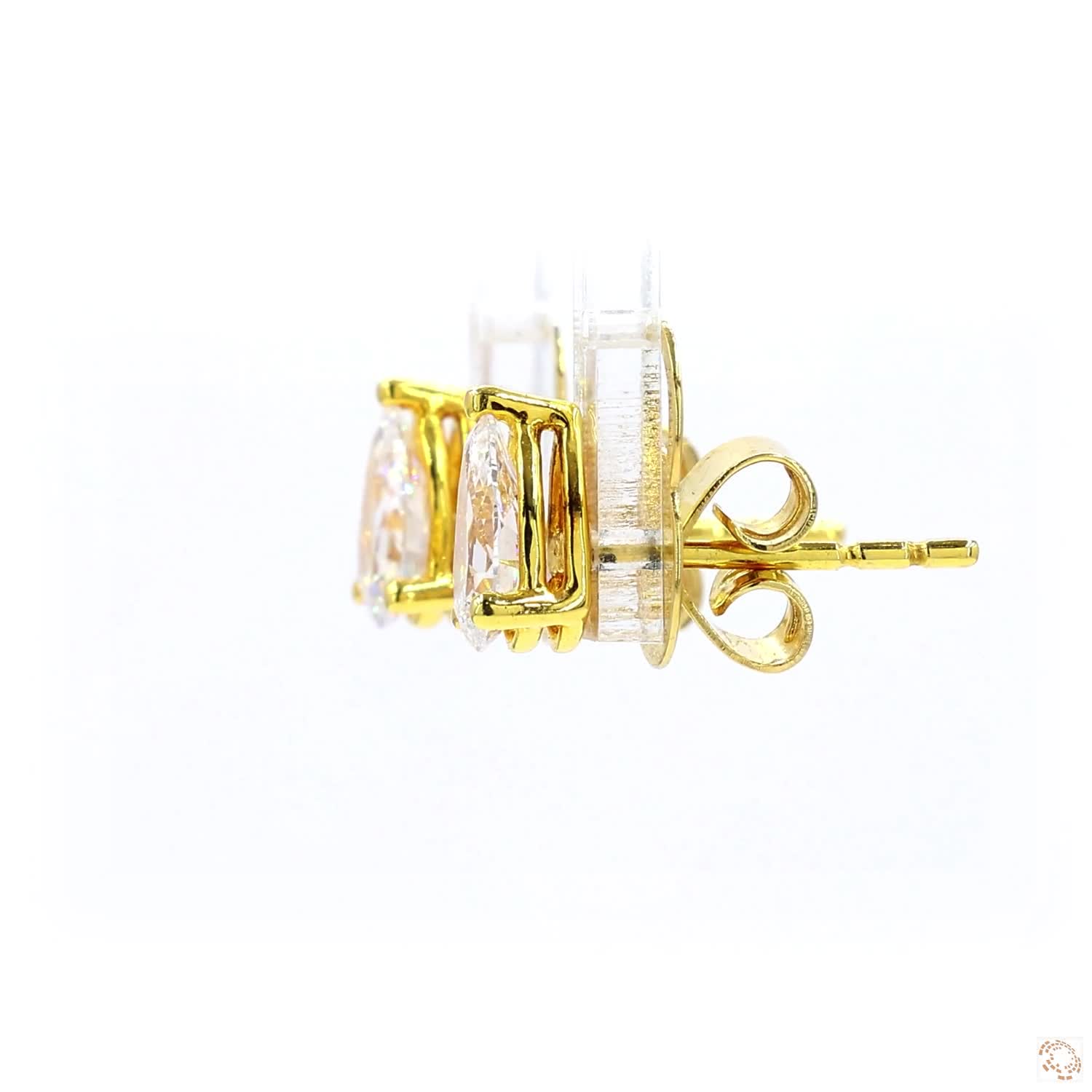 Pear Shape Diamond Stud Earrings in Yellow Gold