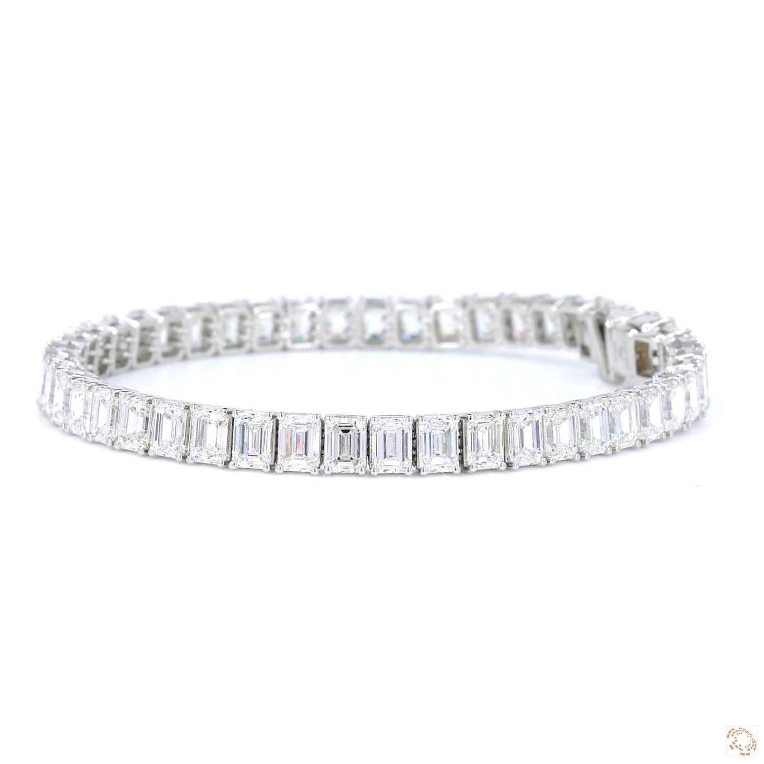 Emerald Cut Diamonds Tennis Bracelet (0.30ct Per Diamond)