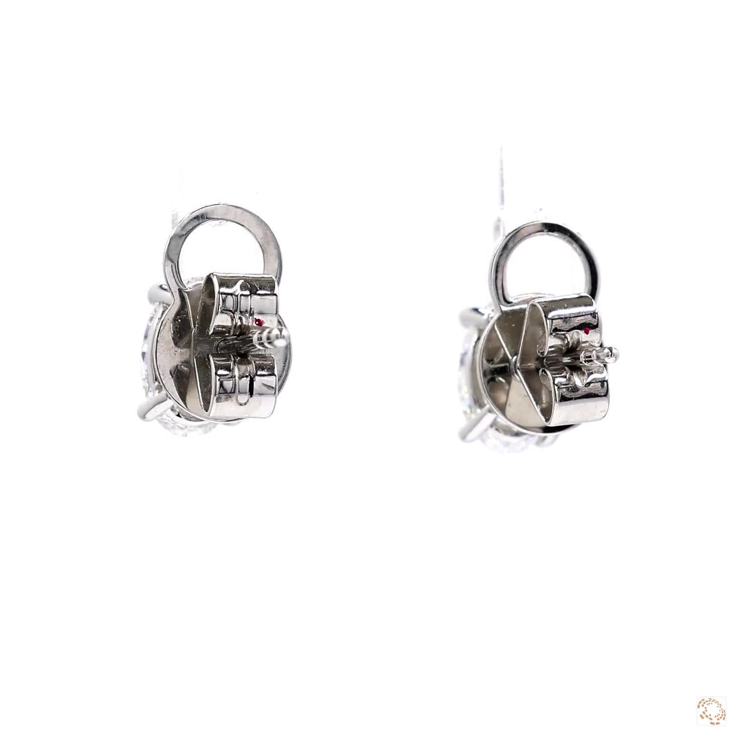 Oval Shape Diamond Stud Earrings in White Gold