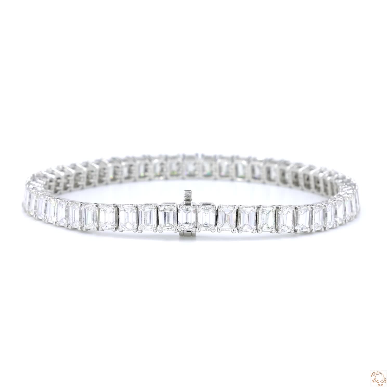 Emerald Cut Diamonds Tennis Bracelet (0.20ct Per Diamond)