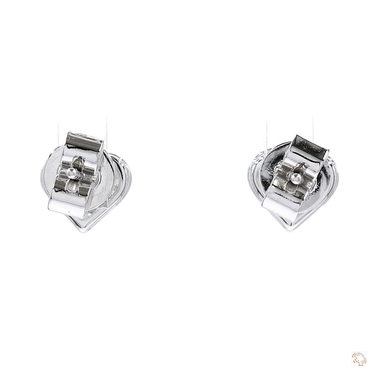 Heart Diamond Stud Earring (0.31 ct. tw.)