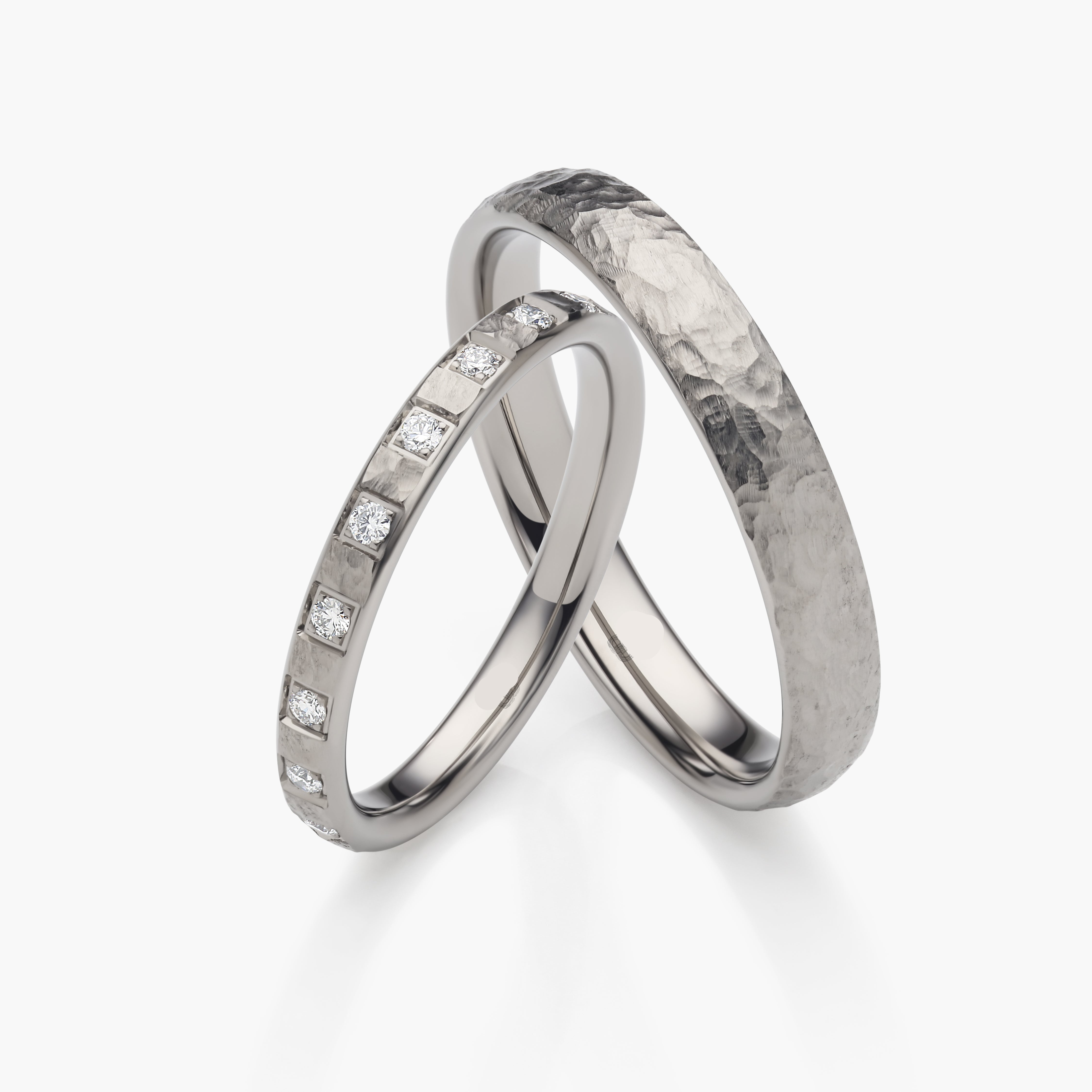 18K White Gold Hammered Wedding Ring Pair