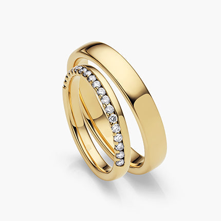 18K Yellow Gold Wedding Ring Pair with Full Pave Diamond