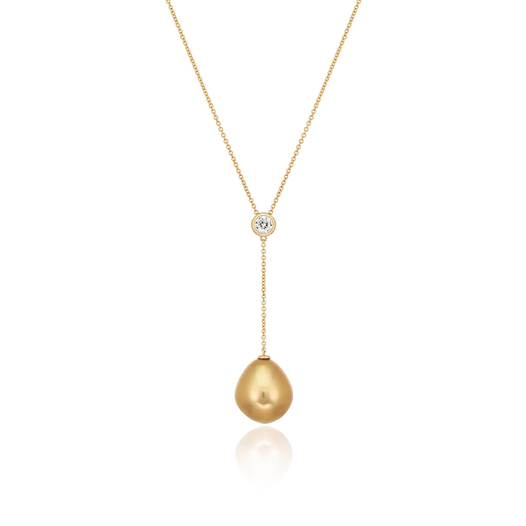 18K Gold Diamond & Pearl statement Pendent