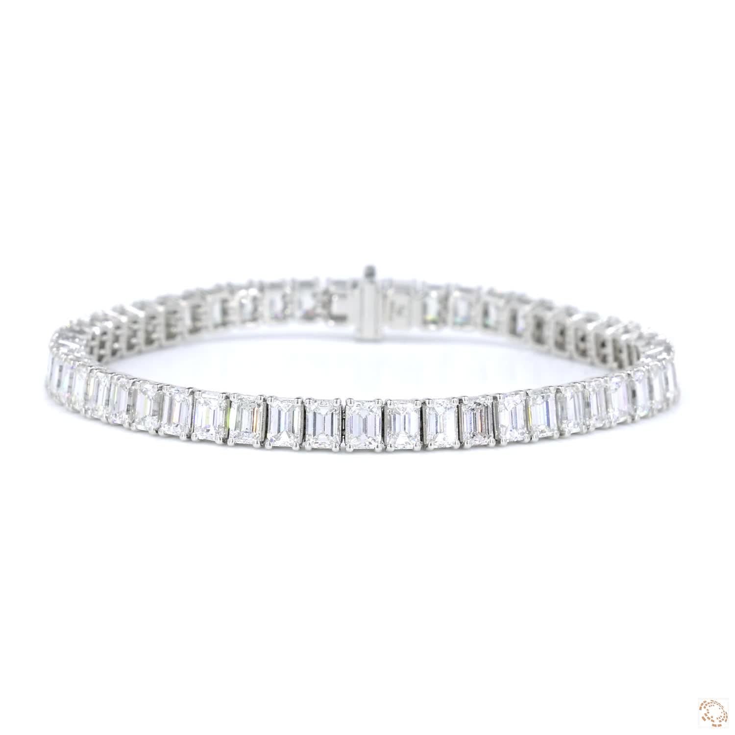 Emerald Cut Diamonds Tennis Bracelet (0.20ct Per Diamond)