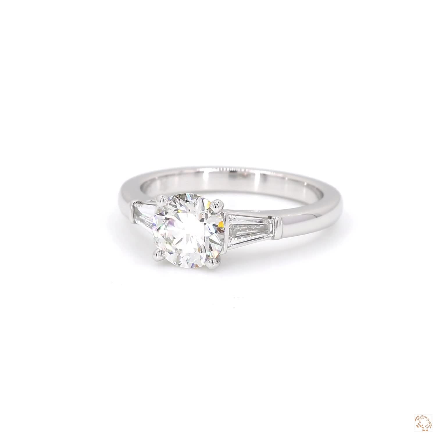 Three-Stone Round Diamond Ring (1.05ct)