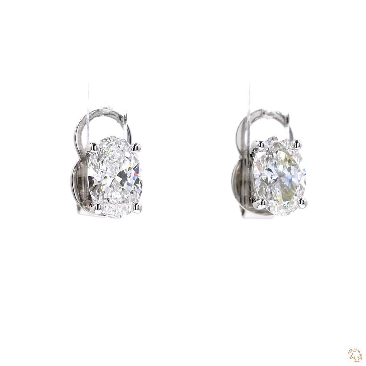 Oval Shape Diamond Stud Earrings in White Gold