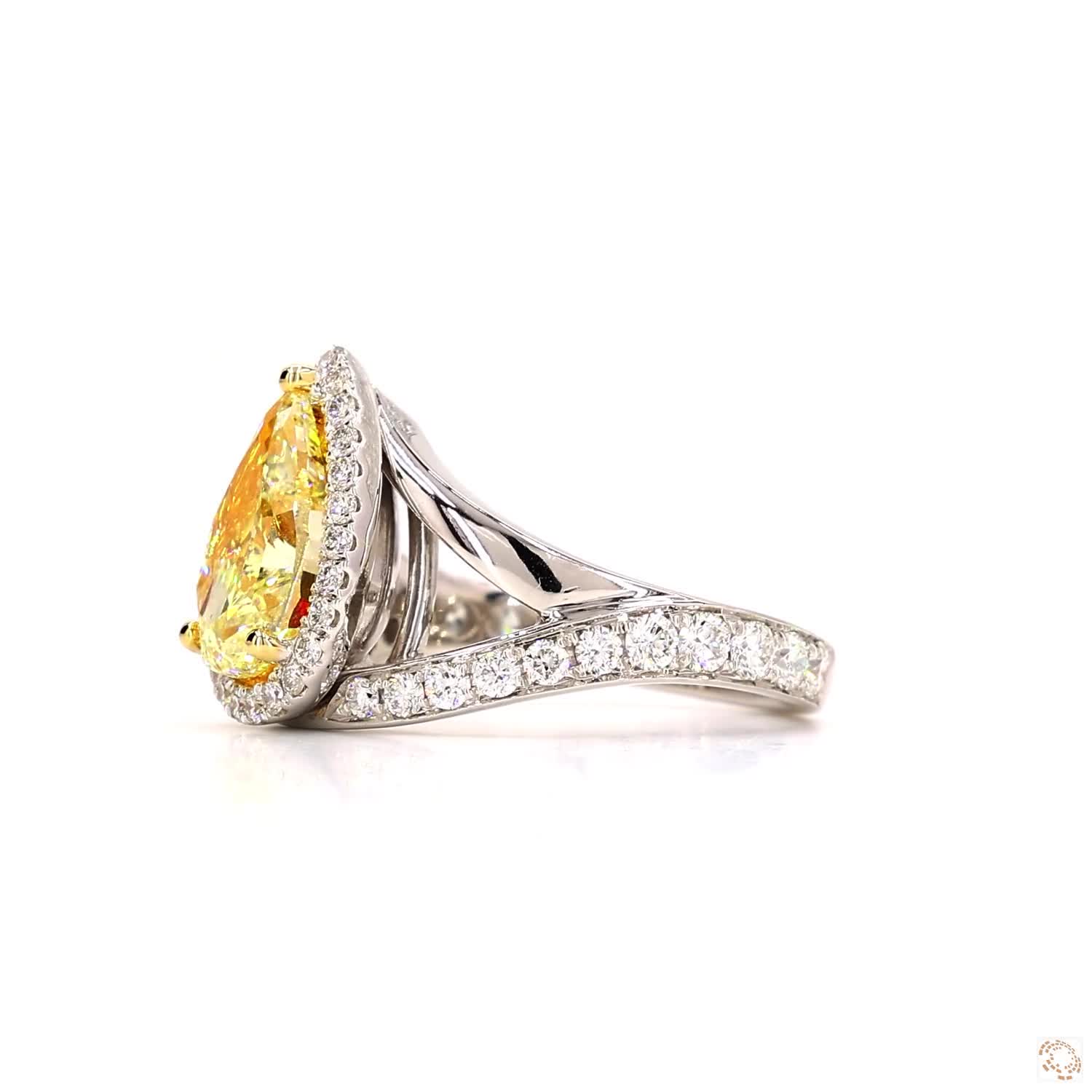 Light Yellow Pear Cut Diamond Engagement Ring