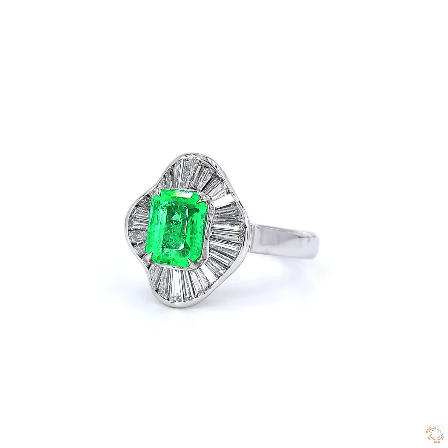 Colombian Emerald & Baguettes Diamond Ballerina Cocktail Ring