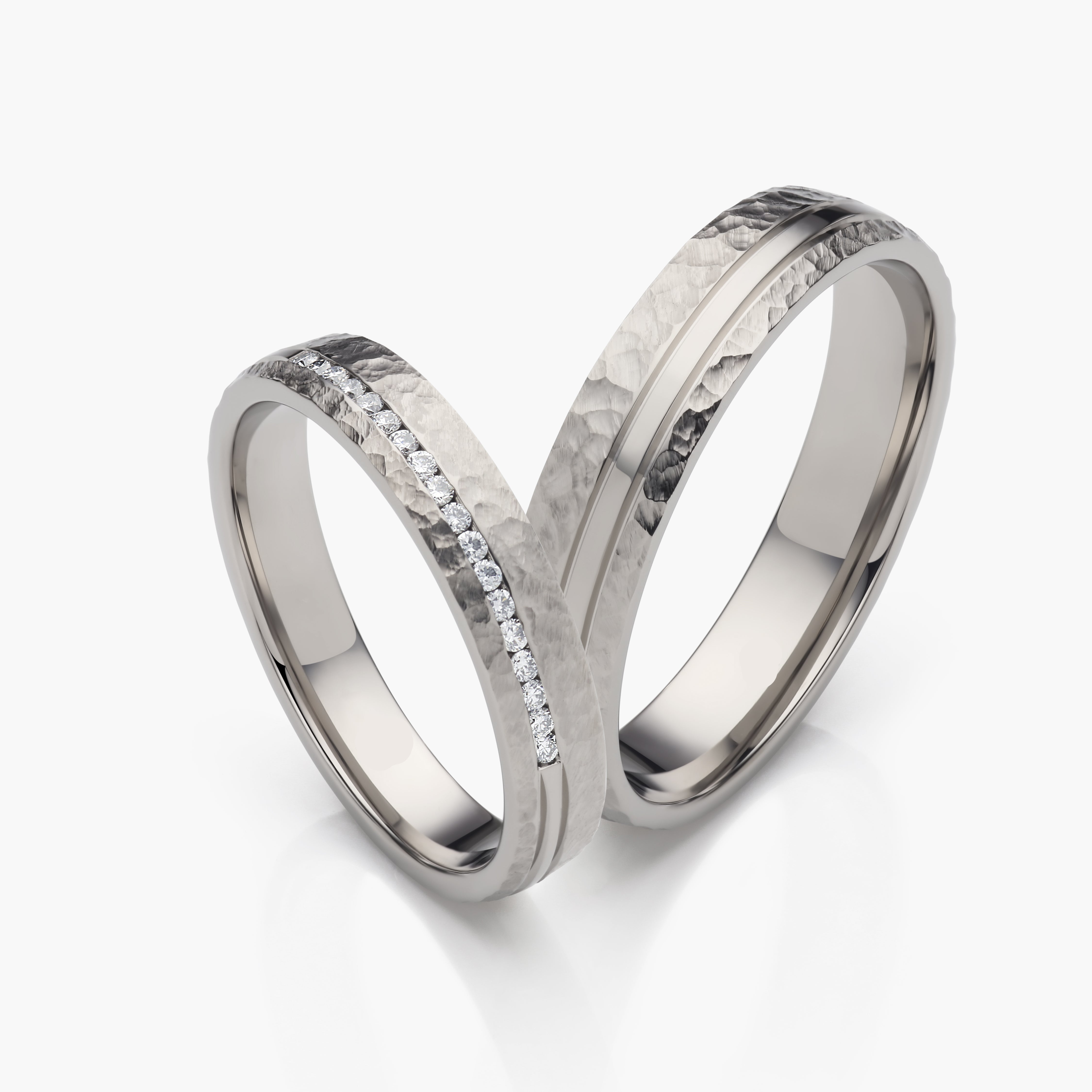 18K White Gold Matte Wedding Ring Pair