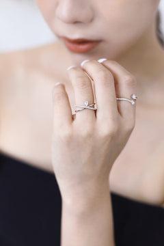 XCross Diamond Ring